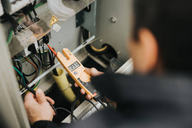 Best Affordable Emergency Electrician  in Bastrop, TX