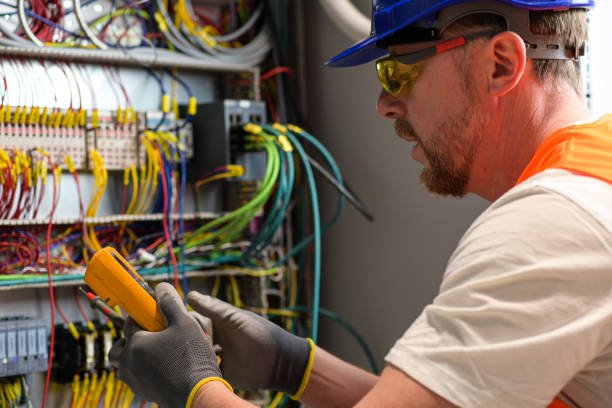 Best Commercial Electrician Services  in Bastrop, TX